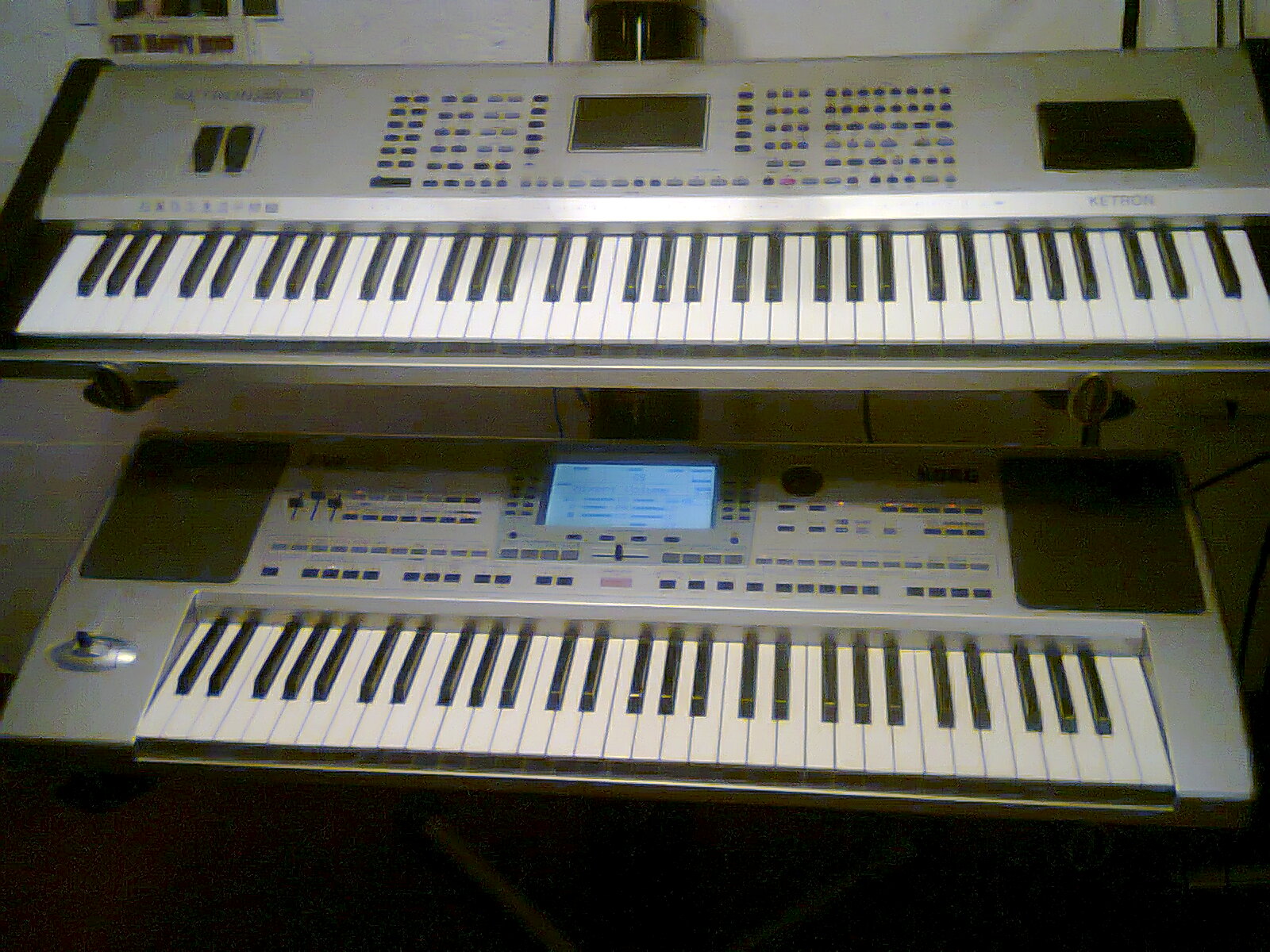 korg pa50 keyboard